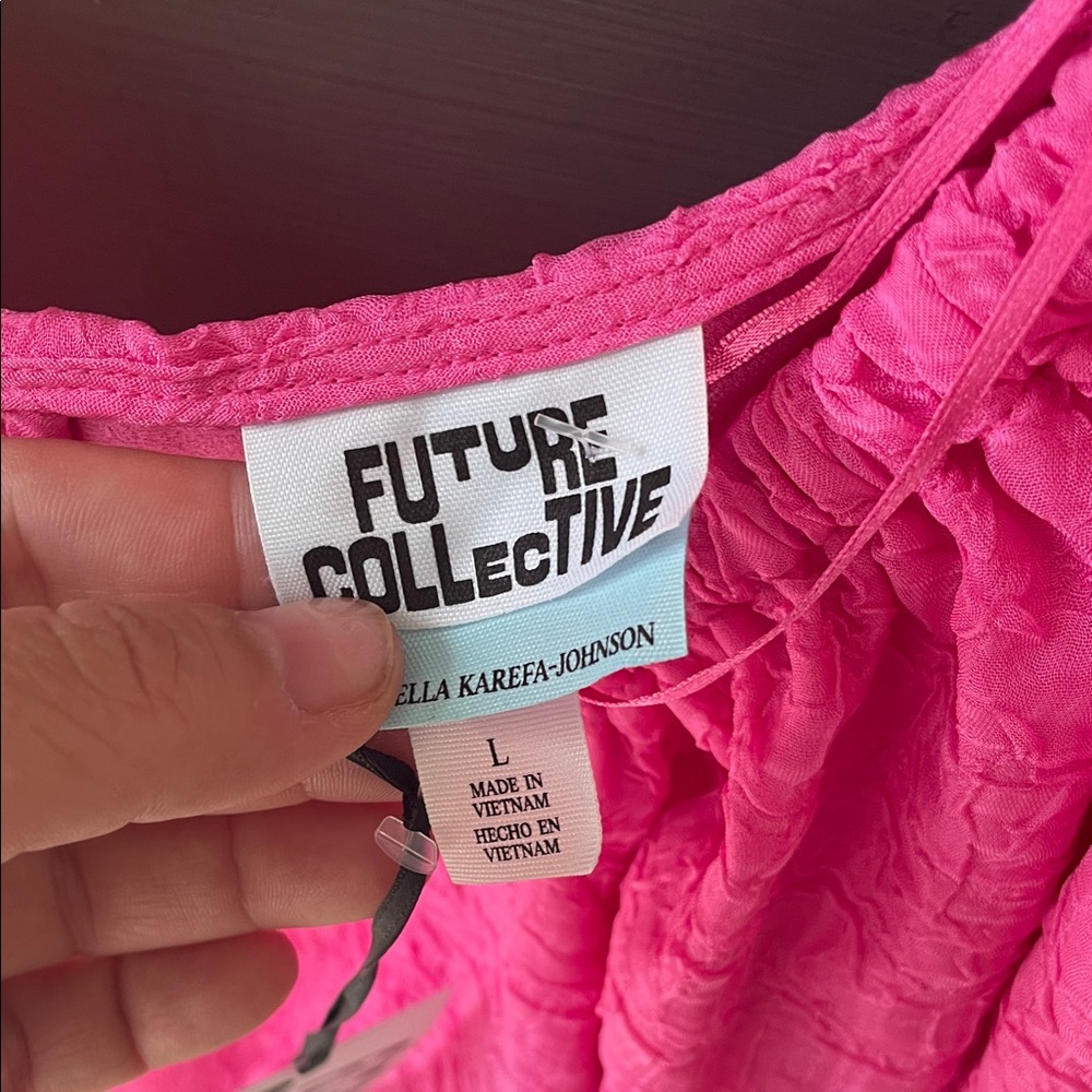 Future Collective Fuchsia Puff Sleeve Blouse - Picture 2 of 9